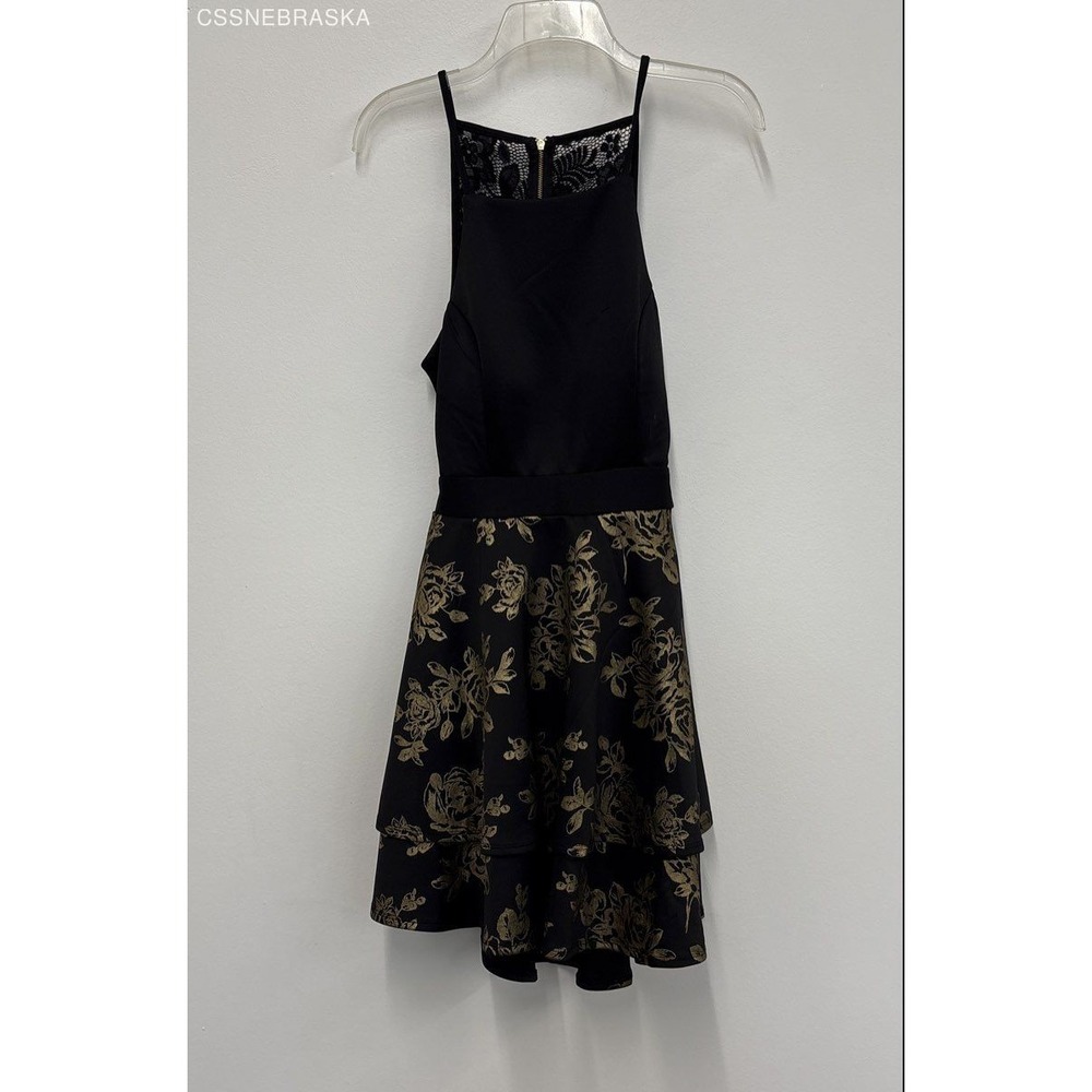 Trixxi Black Black and Gold‎ Cocktail Dress - Size M